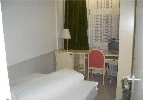 Hotel Stadt Altona Hambourg Extérieur photo